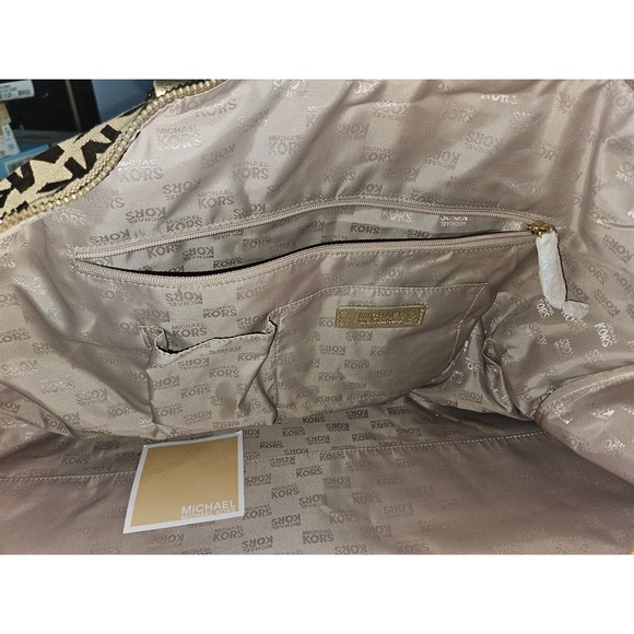 Michael Kors MK signature jacquard duffle travel bag - Picture 7 of 7